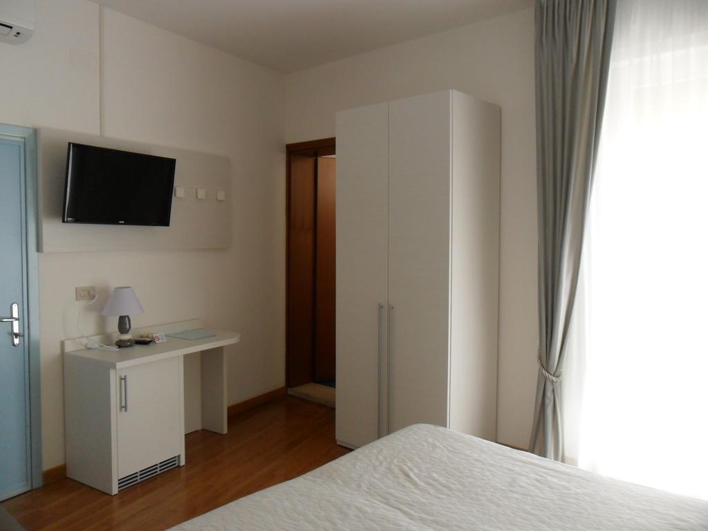 Hotel Telenia Τζεσόλο Λίντο Εξωτερικό φωτογραφία