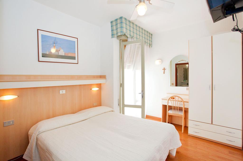 Hotel Telenia Τζεσόλο Λίντο Δωμάτιο φωτογραφία